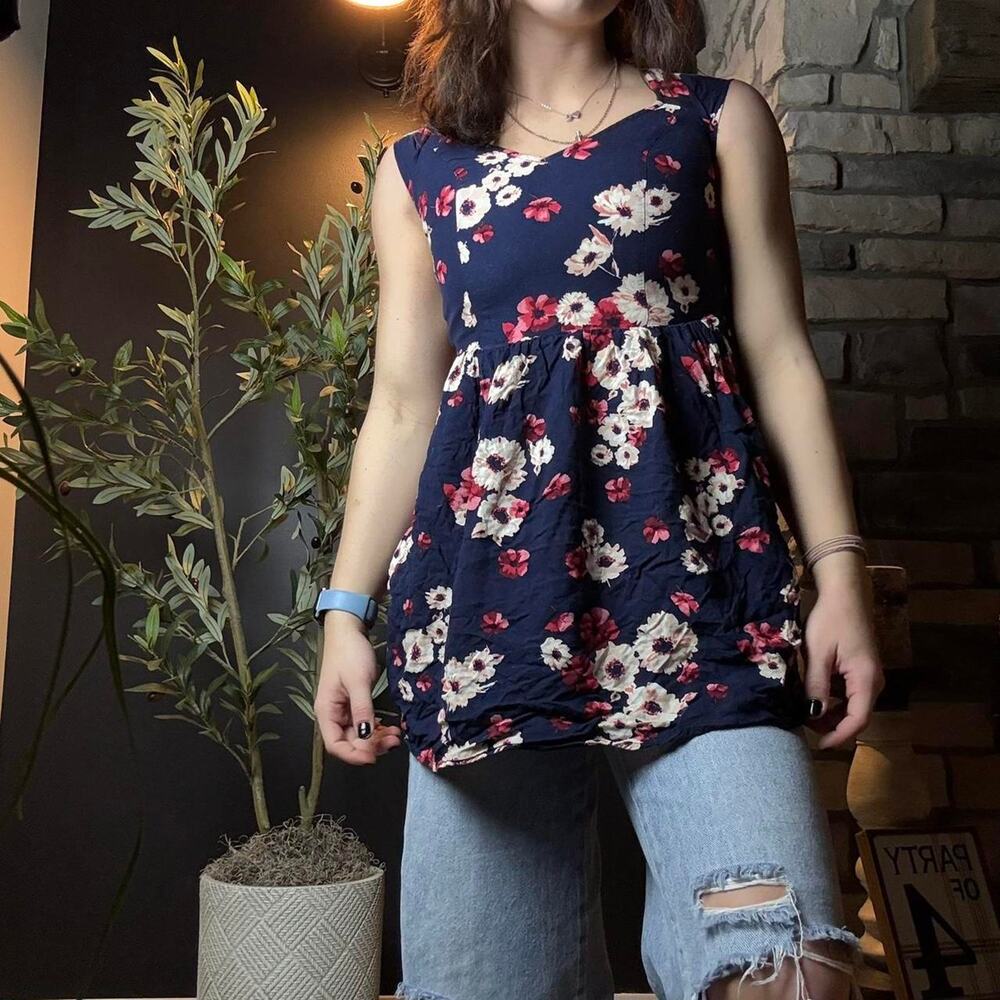 Hollister Y2K floral babydoll dress/top size XS
